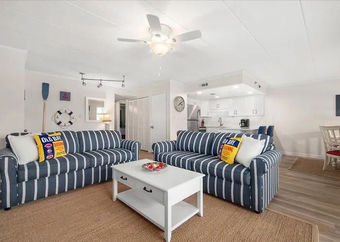 Holiday home Downtown 2 Bedroom White Marlin Short Walk To The And Boardwalk! *