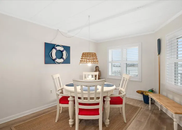 Holiday home Downtown 2 Bedroom White Marlin Short Walk To The And Boardwalk! Ocean City