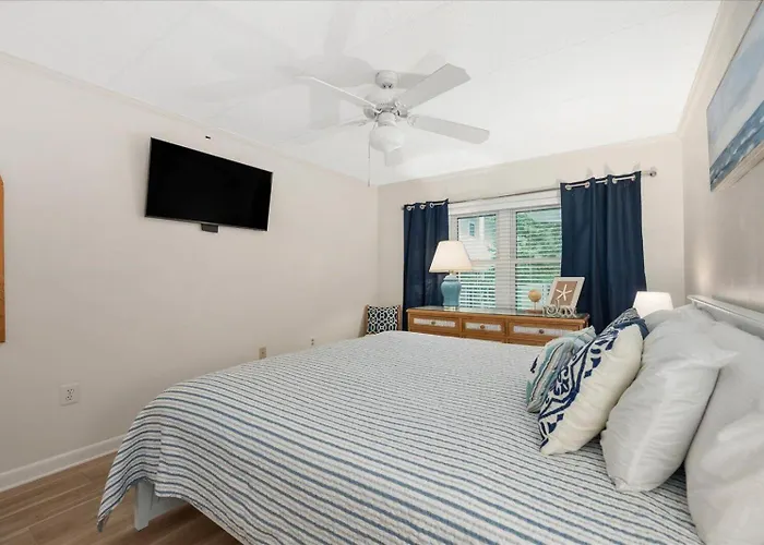 Downtown 2 Bedroom White Marlin Short Walk To The And Boardwalk! Ocean City