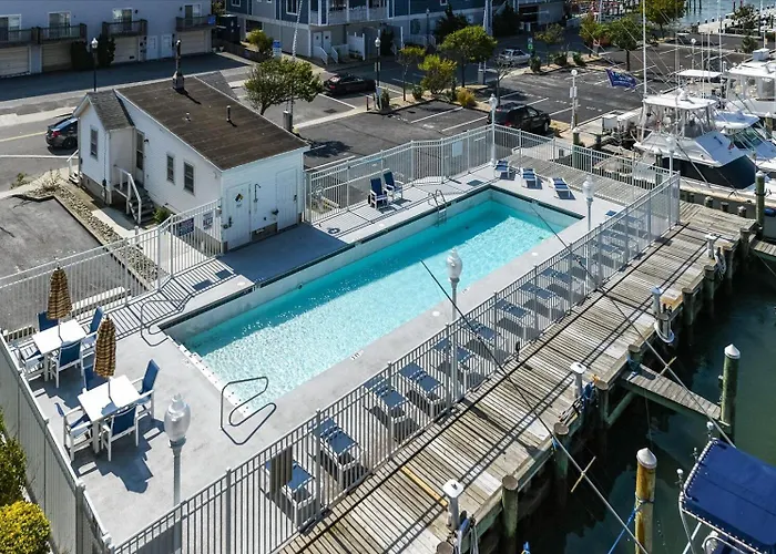 Holiday home Downtown 2 Bedroom White Marlin Short Walk To The And Boardwalk! *